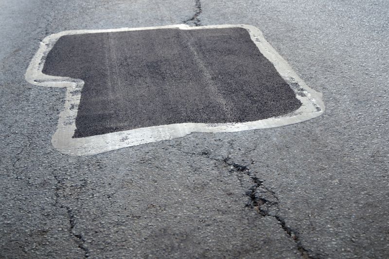 Blacktop Driveway Repair in Los Angeles, CA